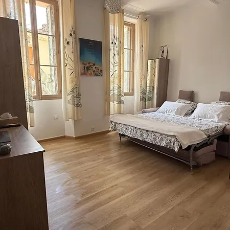 Suquet 5 Mins A Pied Du Palais アパート *