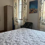 Апартаменты Suquet 5 Mins A Pied Du Palais